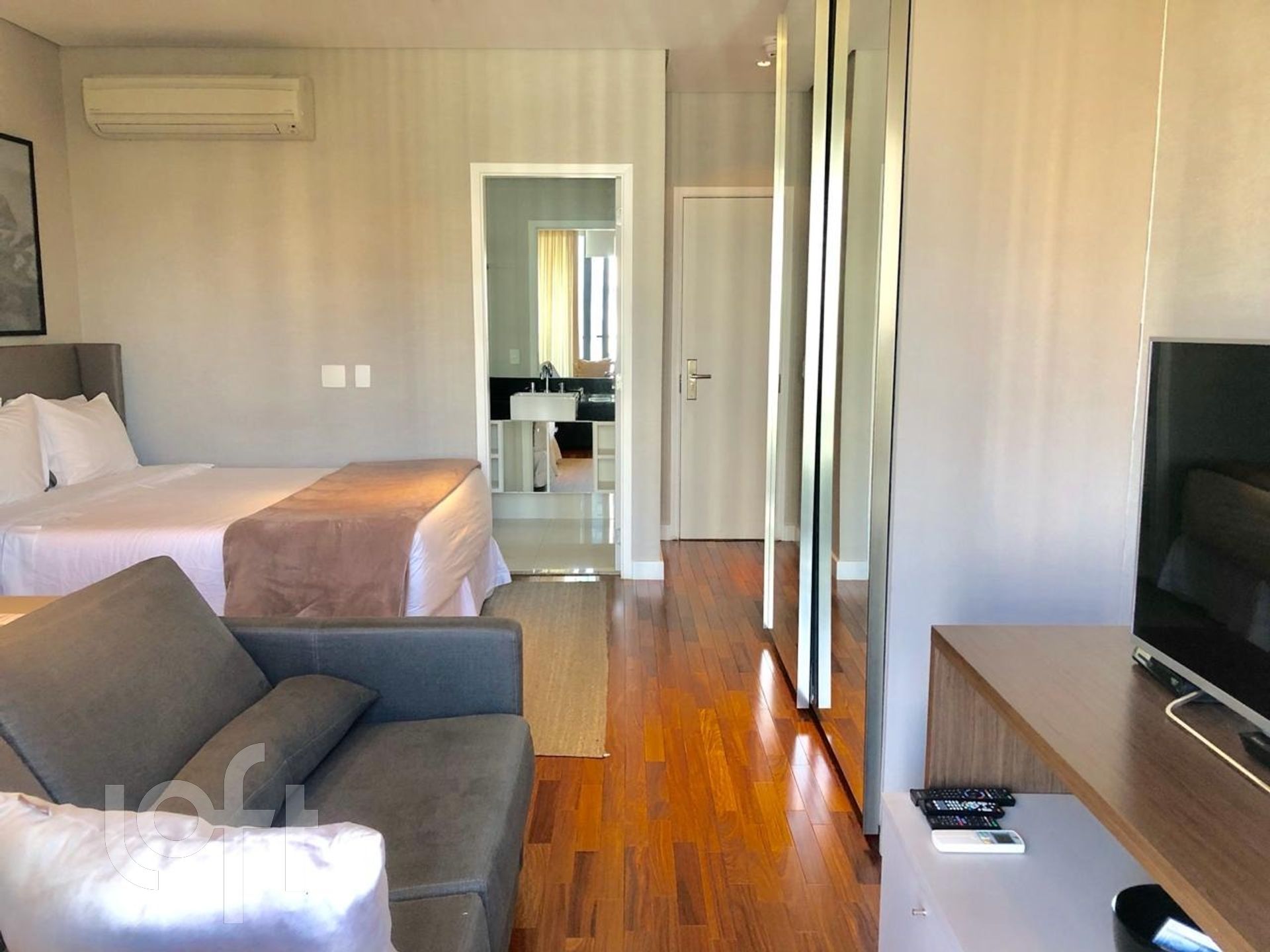 Apartamento à venda com 1 quarto, 35m² - Foto 1