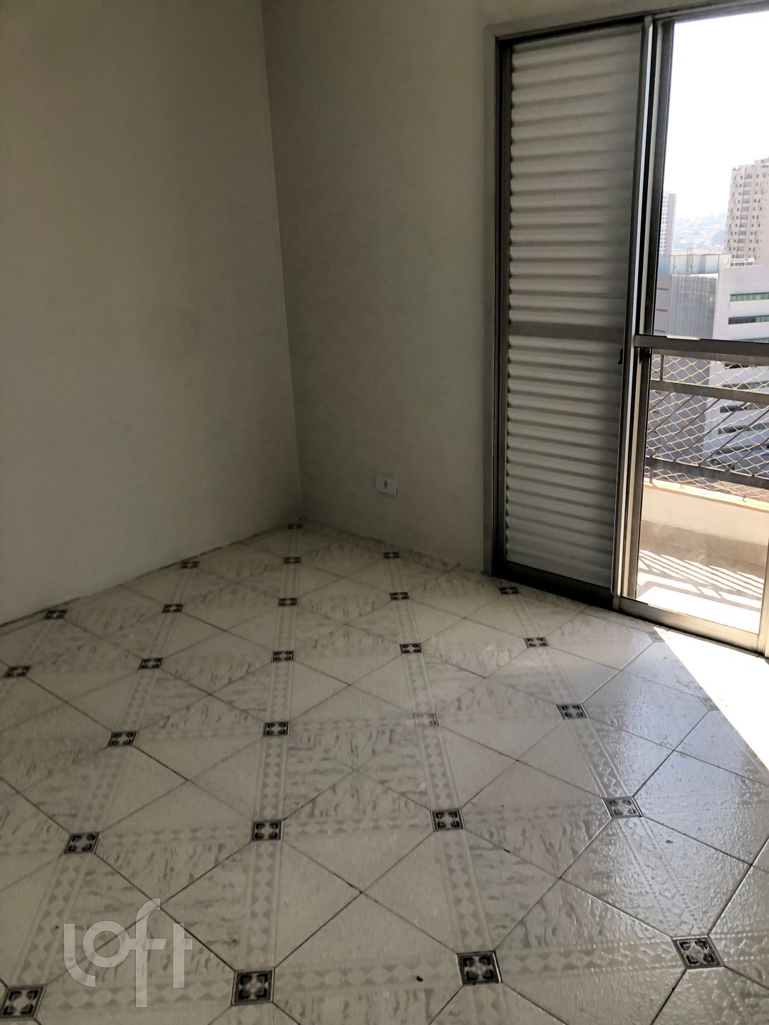 Apartamento à venda com 3 quartos, 81m² - Foto 18