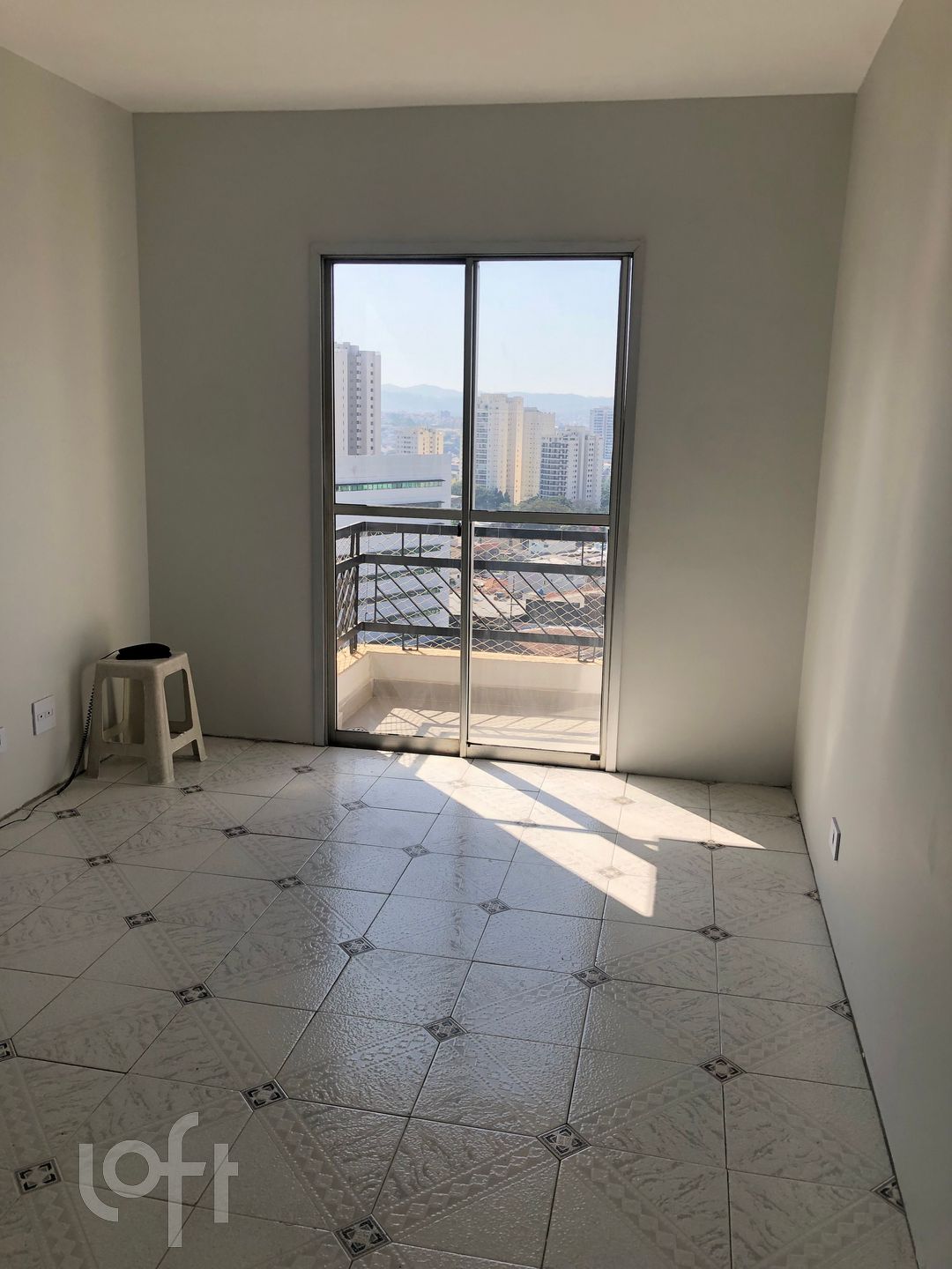 Apartamento à venda com 3 quartos, 81m² - Foto 1