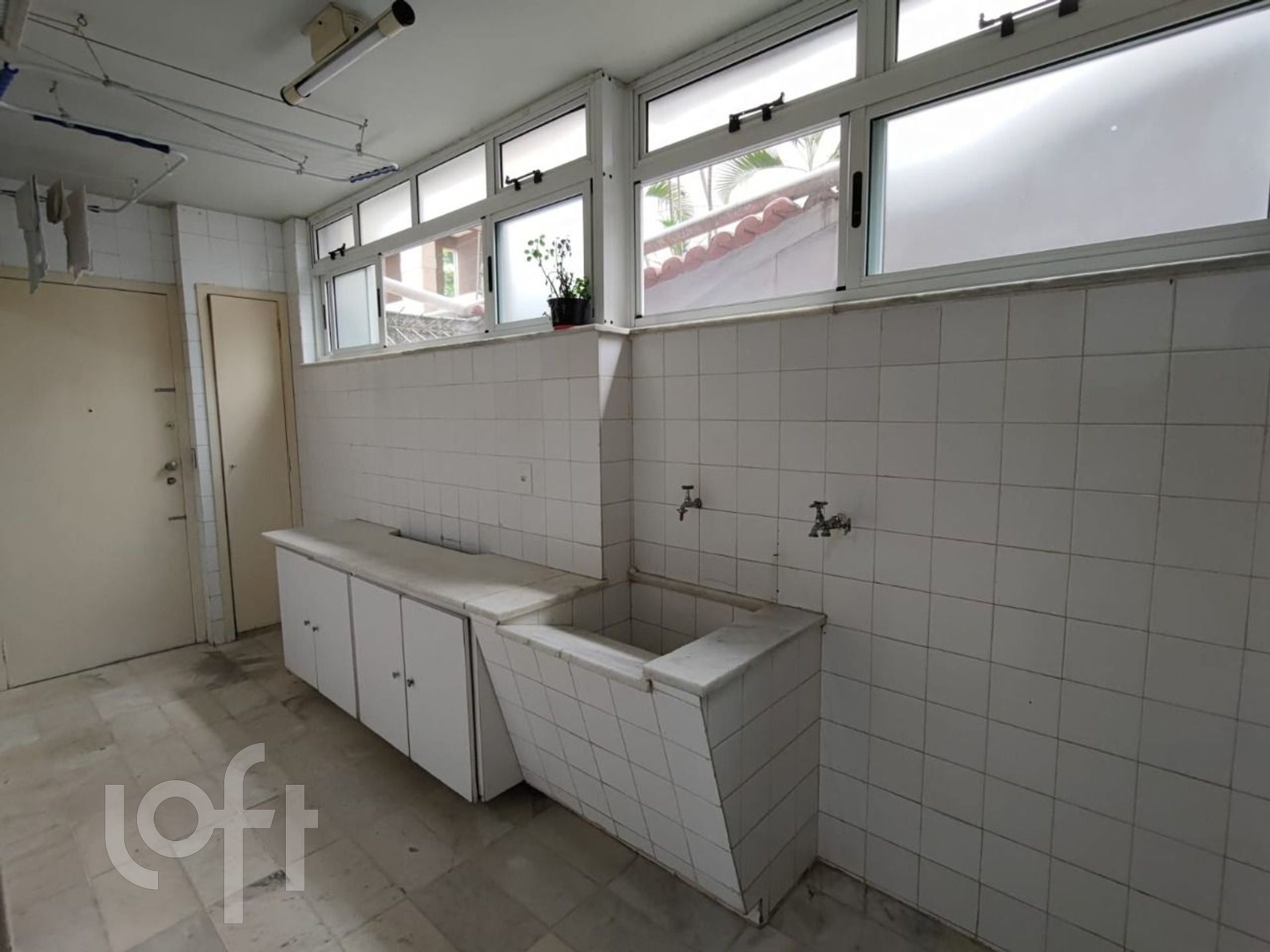 Apartamento à venda com 4 quartos, 160m² - Foto 18