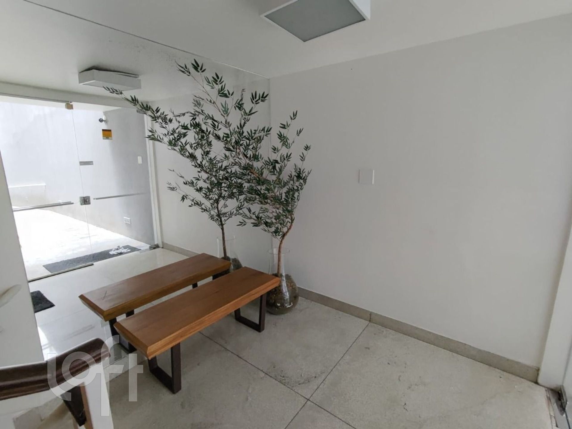 Apartamento à venda com 4 quartos, 160m² - Foto 4