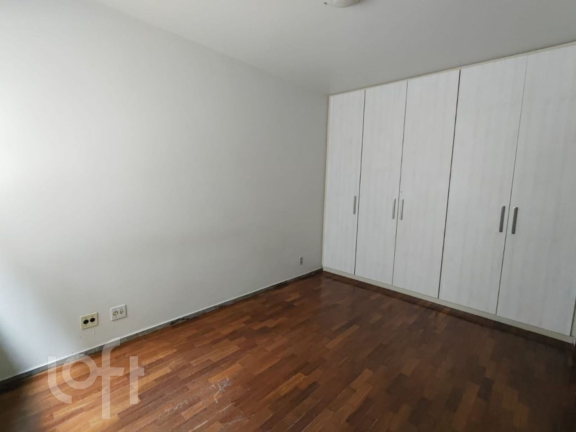 Apartamento à venda com 4 quartos, 160m² - Foto 6