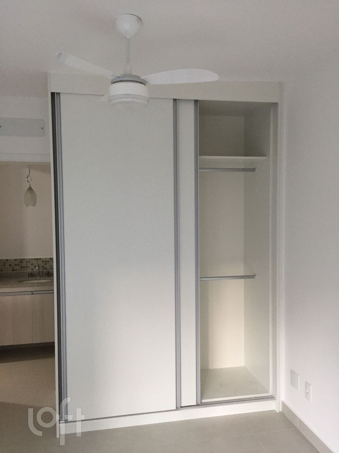 Apartamento à venda com 1 quarto, 47m² - Foto 9