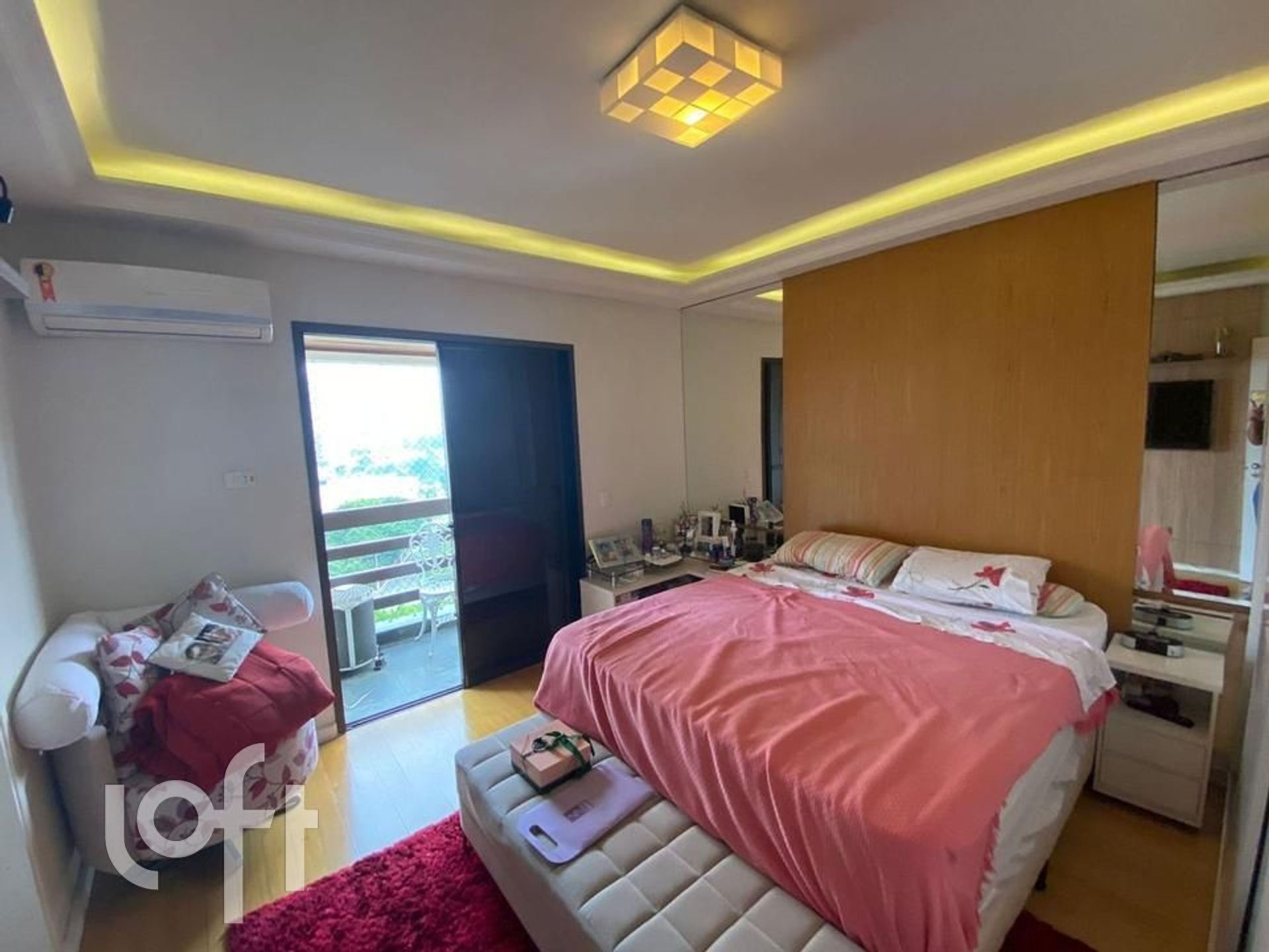 Apartamento à venda com 5 quartos, 240m² - Foto 5