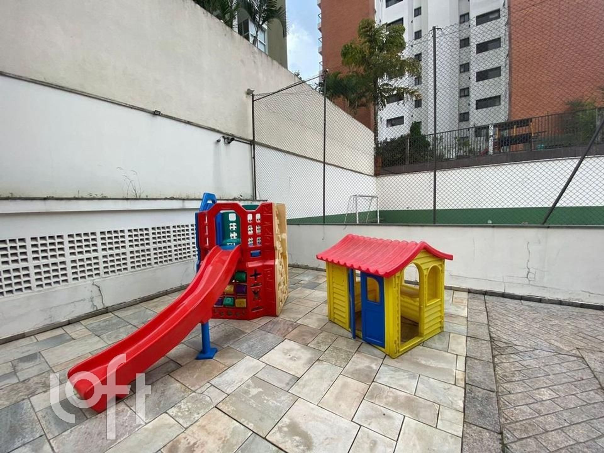 Apartamento à venda com 5 quartos, 240m² - Foto 25