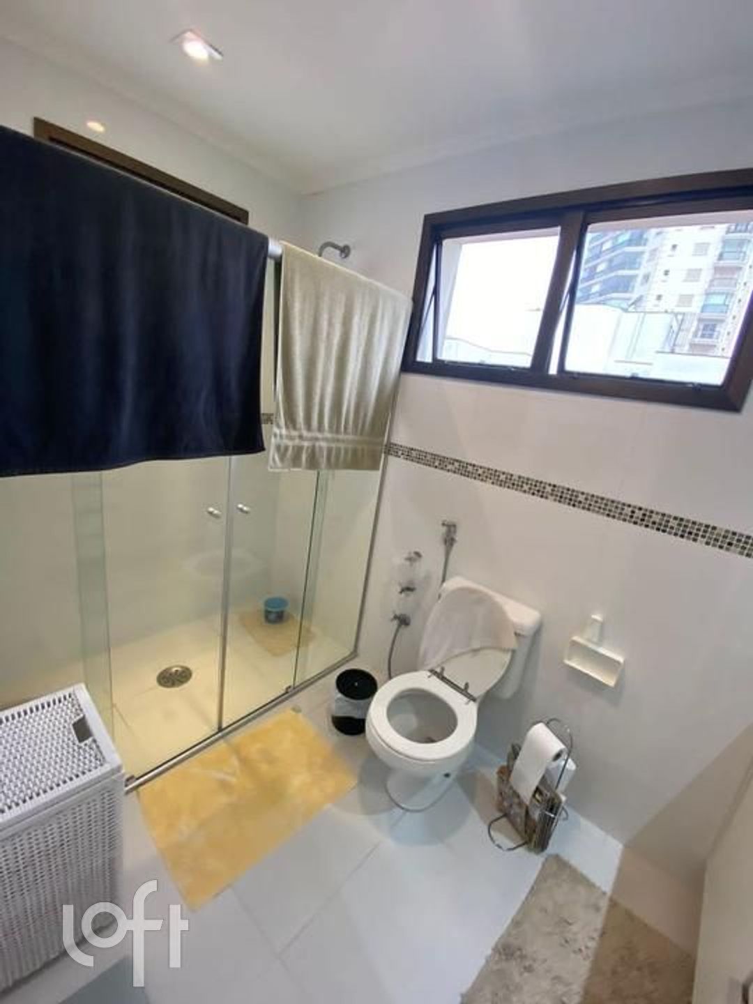 Apartamento à venda com 5 quartos, 240m² - Foto 32