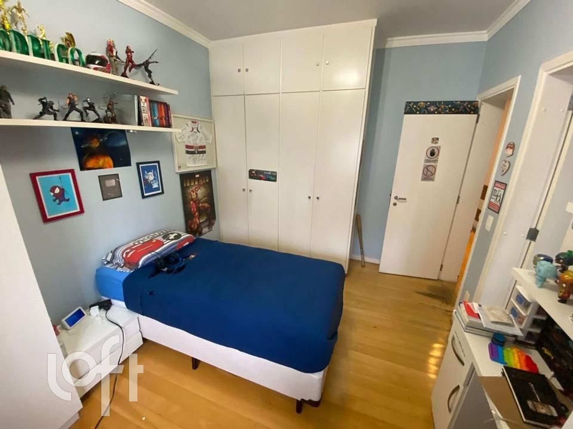 Apartamento à venda com 5 quartos, 240m² - Foto 2