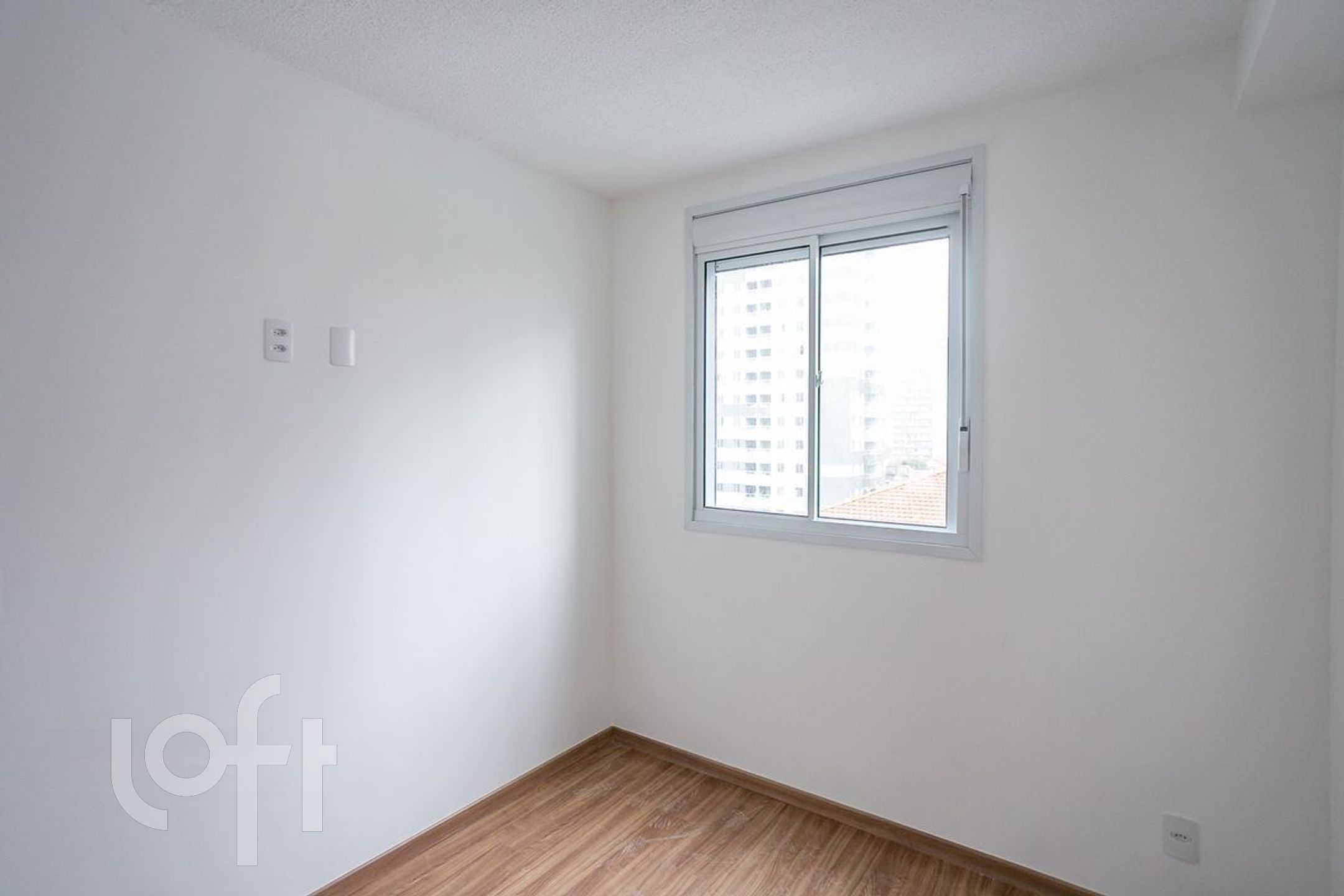 Apartamento à venda com 2 quartos, 37m² - Foto 10