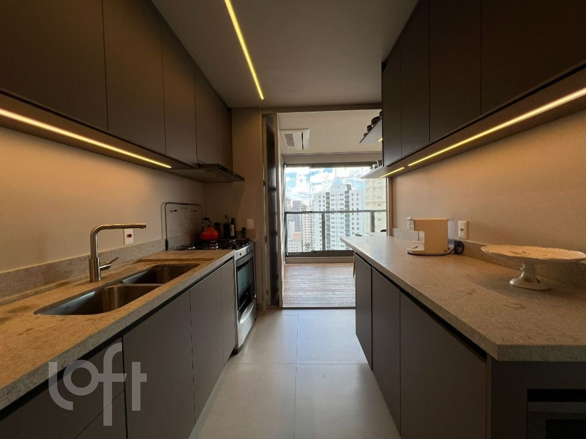 Apartamento à venda com 2 quartos, 154m² - Foto 11