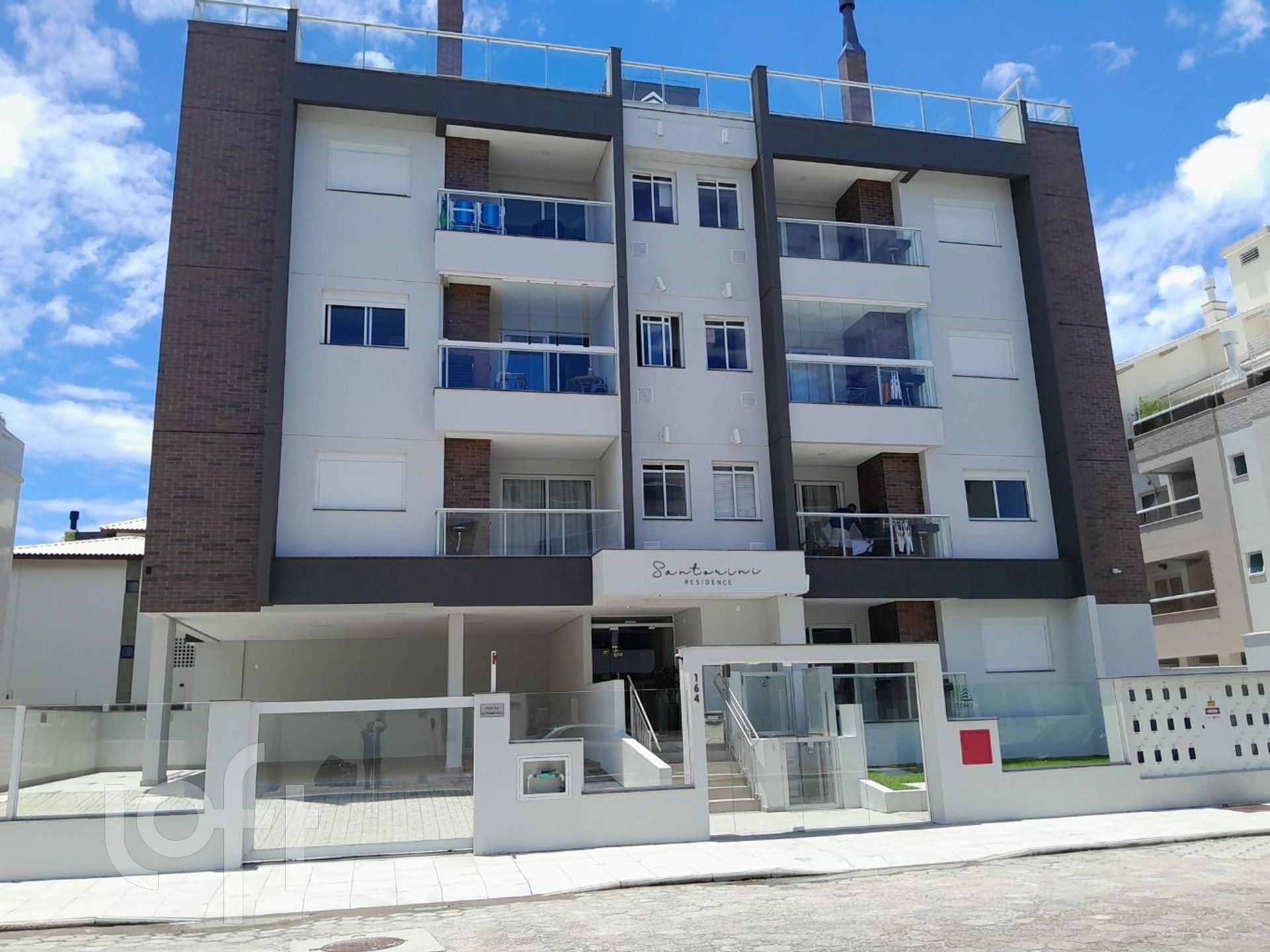 Apartamento à venda em Ingleses com 67 m², 2 quartos, 1 suíte