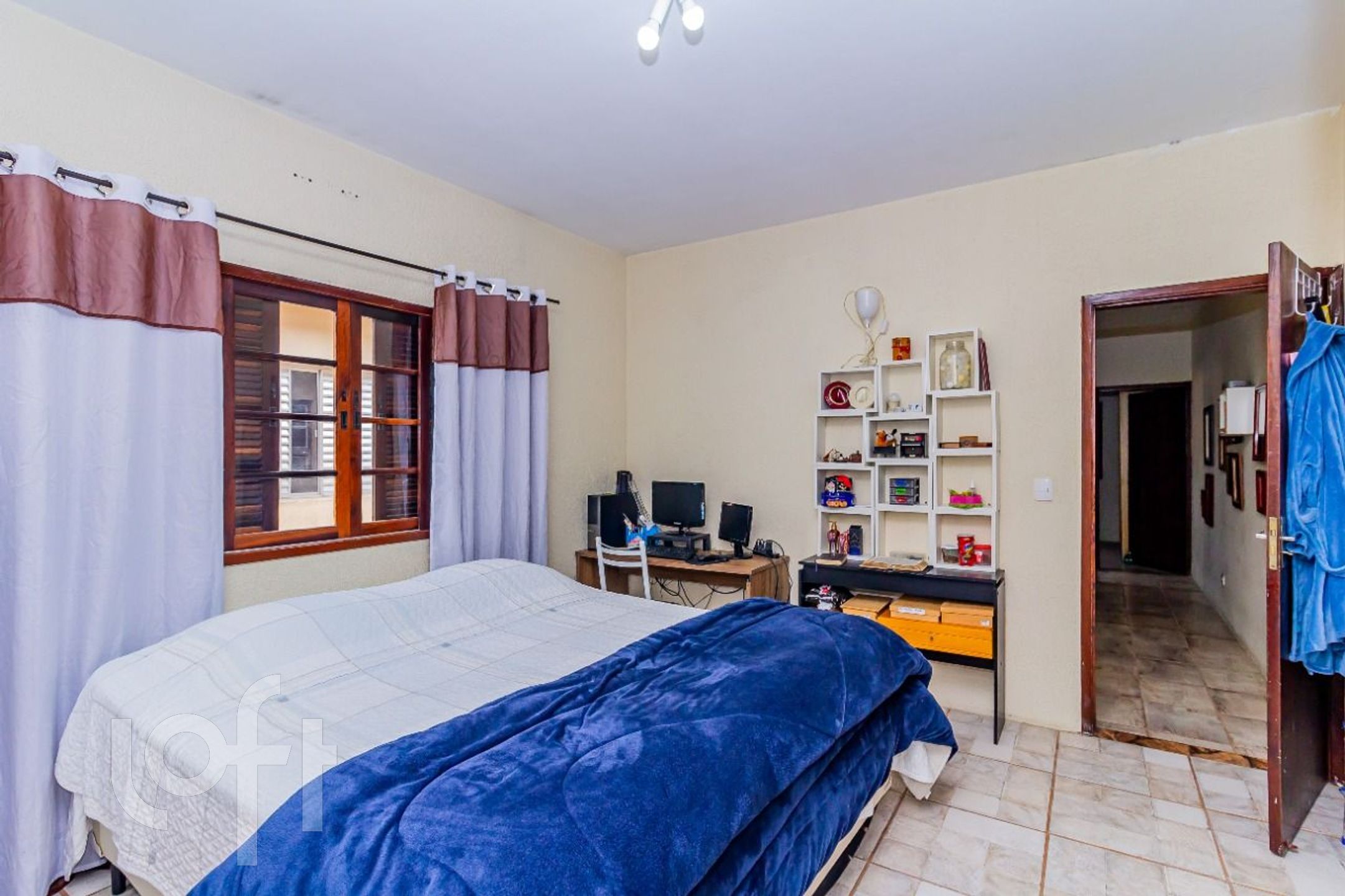 Casa à venda com 3 quartos, 260m² - Foto 14