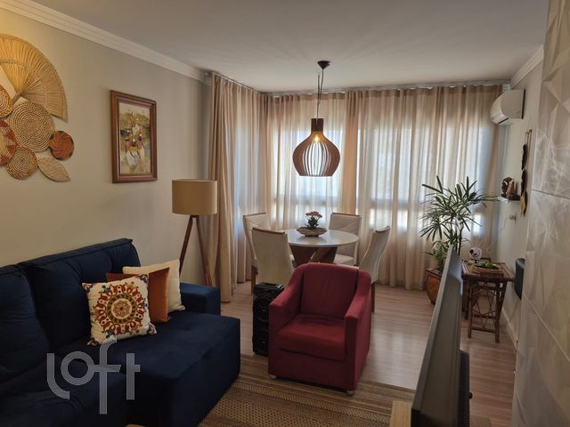 Apartamento com 83m², 2 dormitórios, 2 suítes, 2 vagas, Menino Deus em Porto Alegre