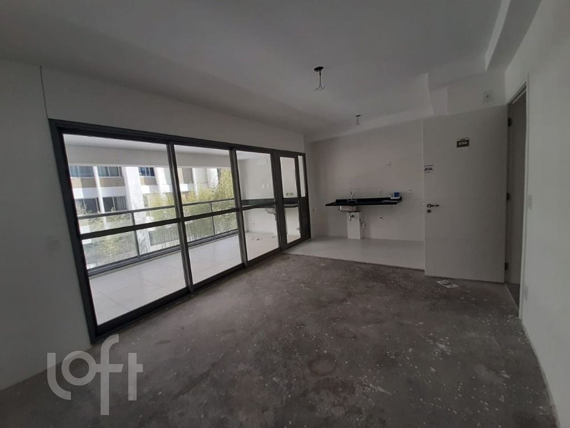 Apartamento à venda com 2 quartos, 68m² - Foto 2