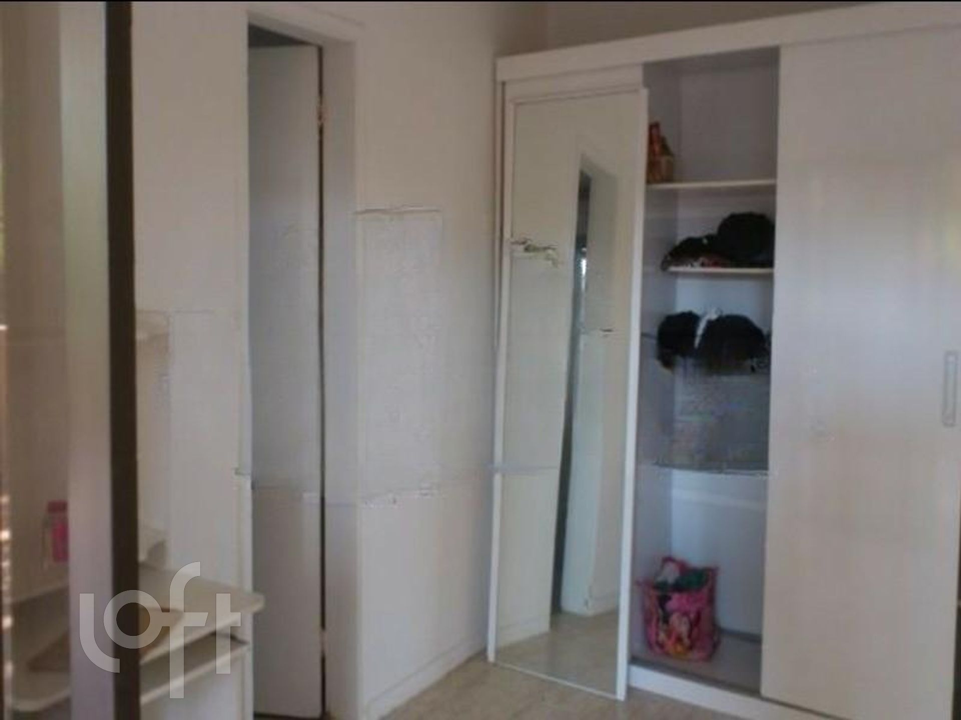 Apartamento à venda com 4 quartos, 180m² - Foto 5