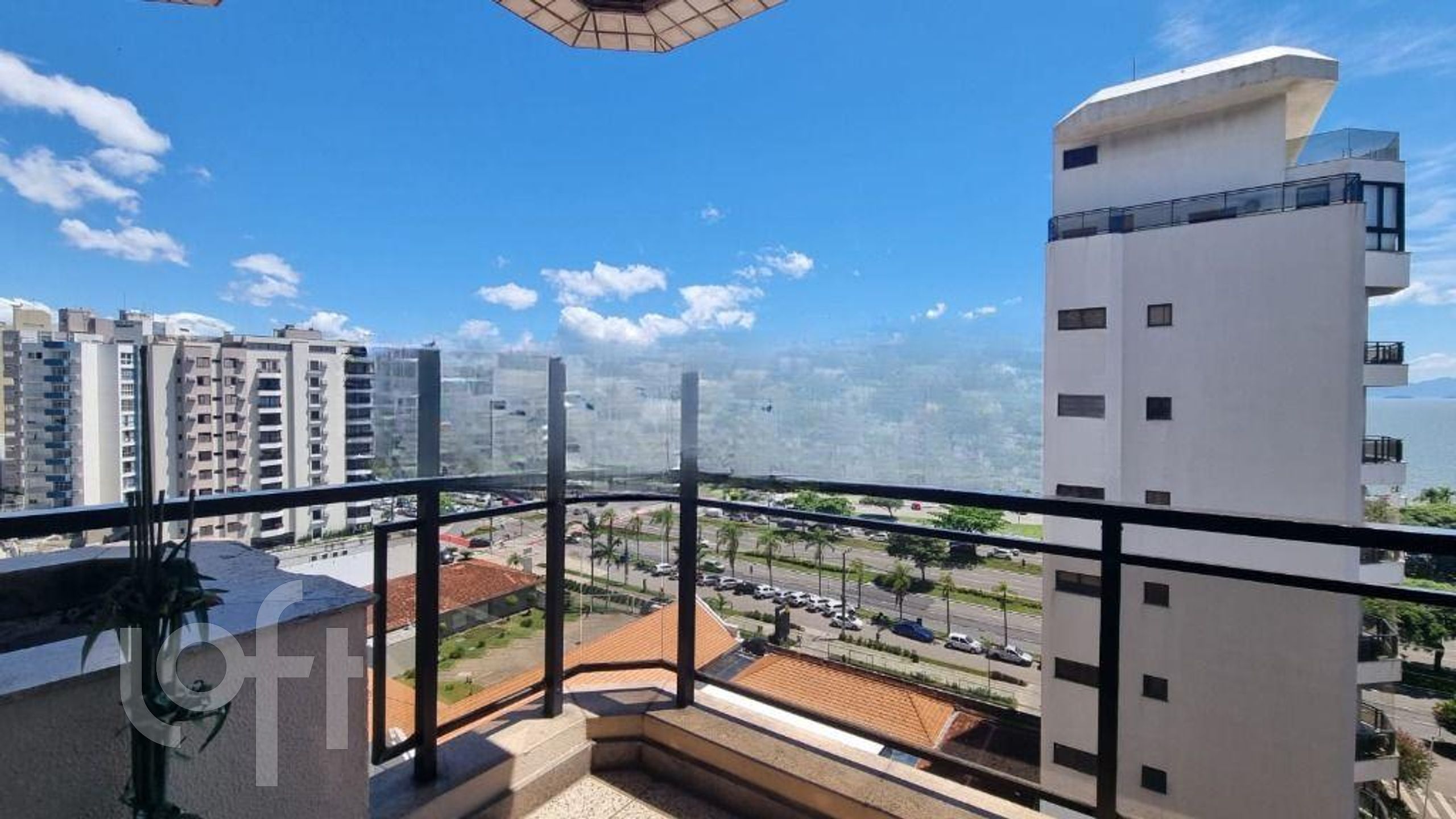 VENDA &#8211; Apartamento de 4 quartos no bairro Centro, Florianópolis &#8211; 11323