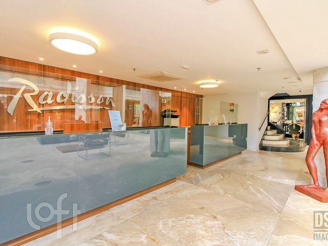 Apartamento com 30m², 1 dormitório, 1 vaga, Bela Vista em Porto Alegre