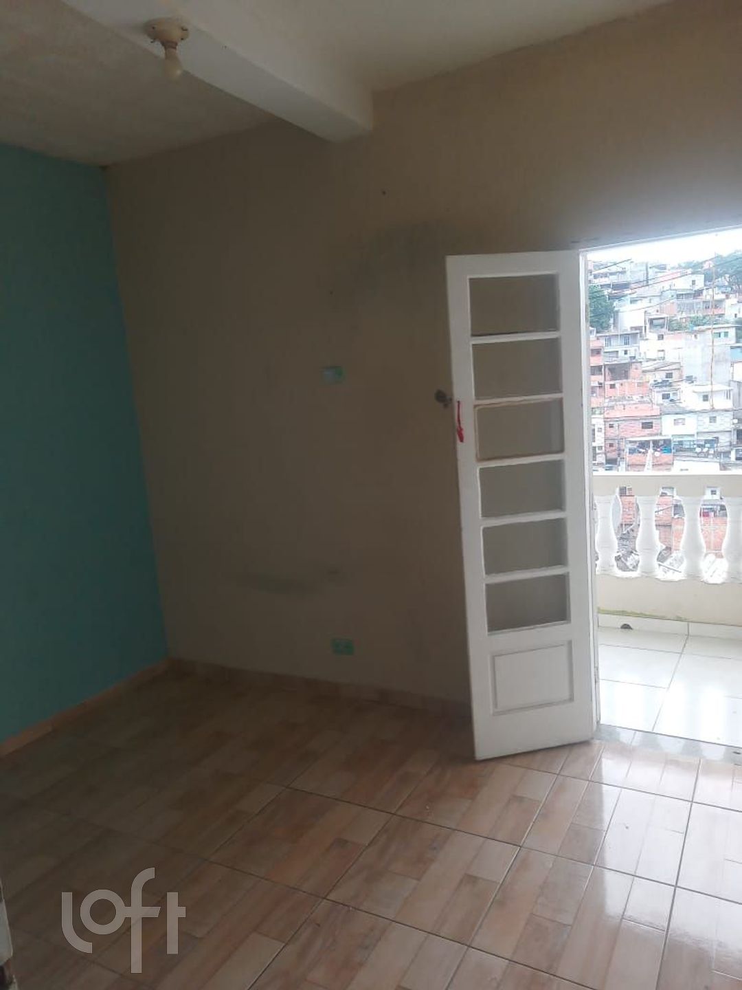 Casa à venda com 5 quartos, 200m² - Foto 3