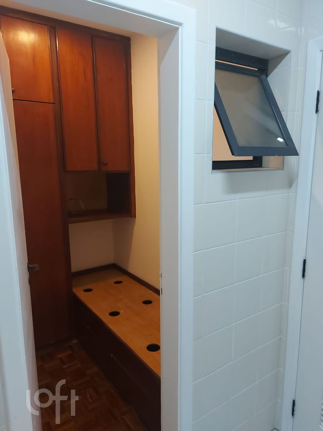 Apartamento à venda com 3 quartos, 150m² - Foto 2