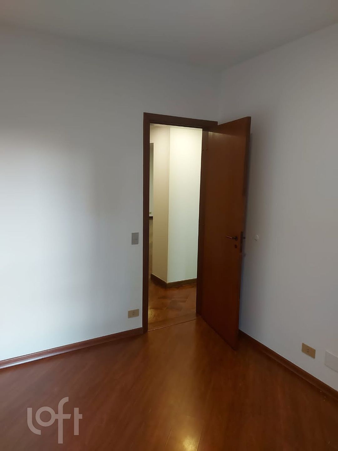 Apartamento à venda com 3 quartos, 150m² - Foto 5