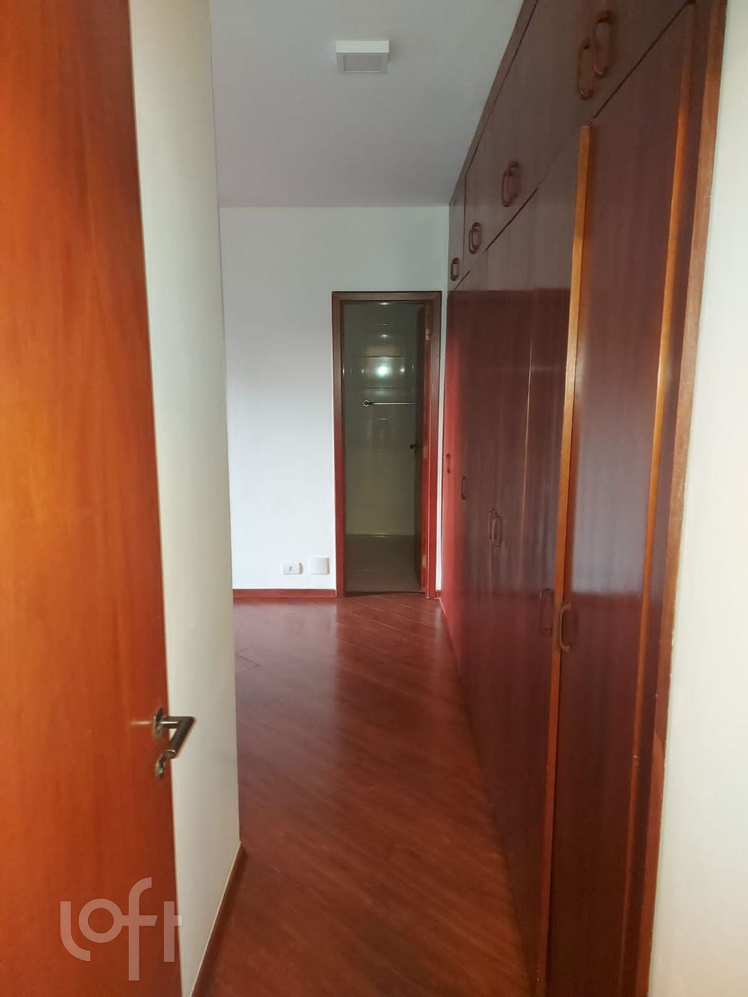 Apartamento à venda com 3 quartos, 150m² - Foto 9