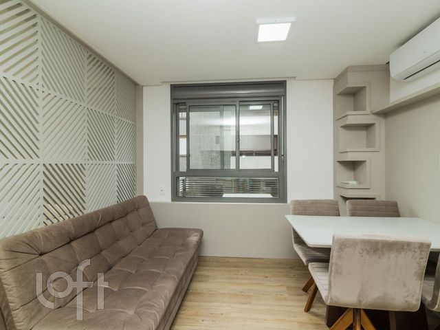 Apartamento com 42m², 1 dormitório, 1 vaga, Petrópolis em Porto Alegre