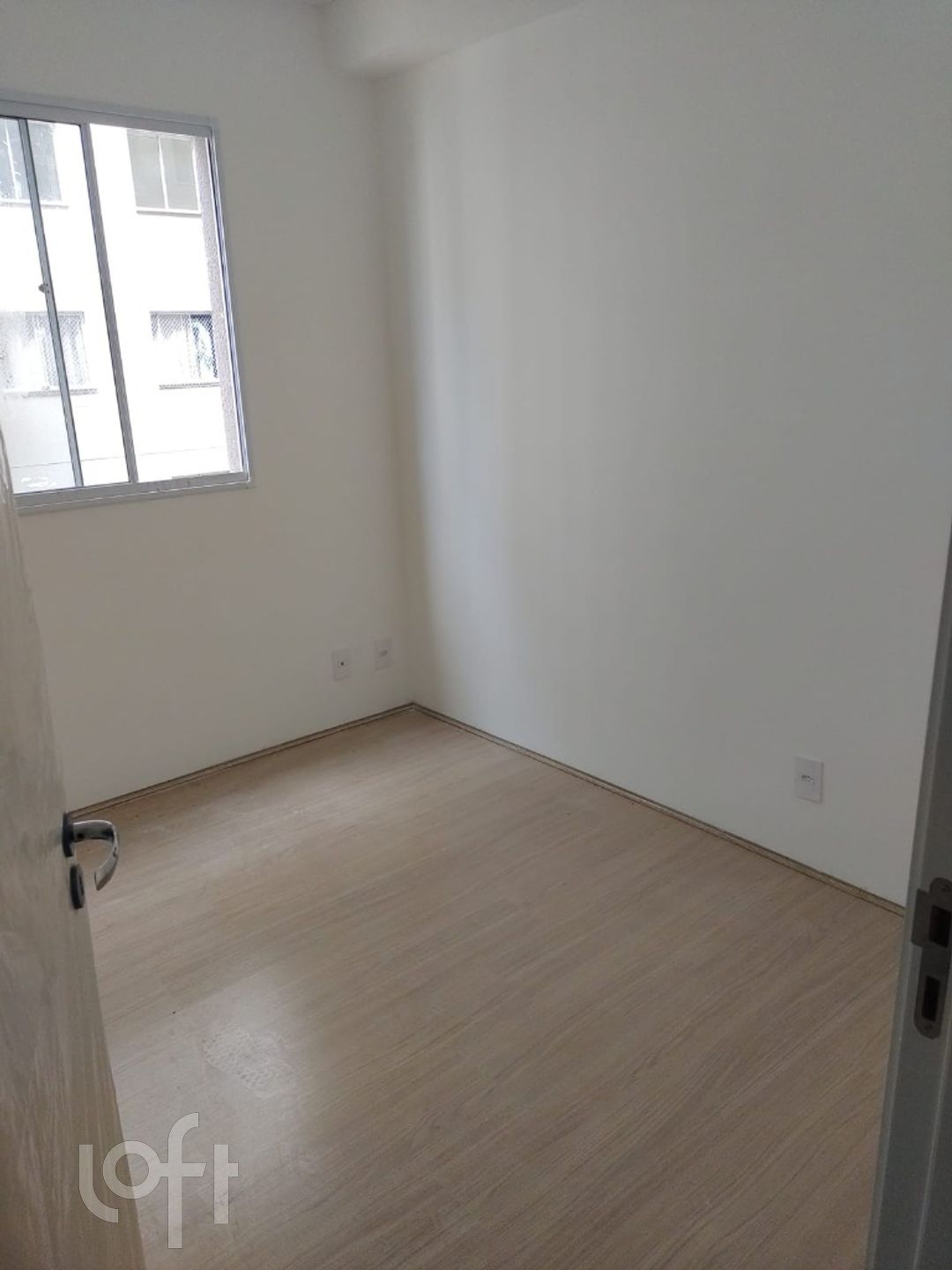 Apartamento à venda com 2 quartos, 37m² - Foto 14