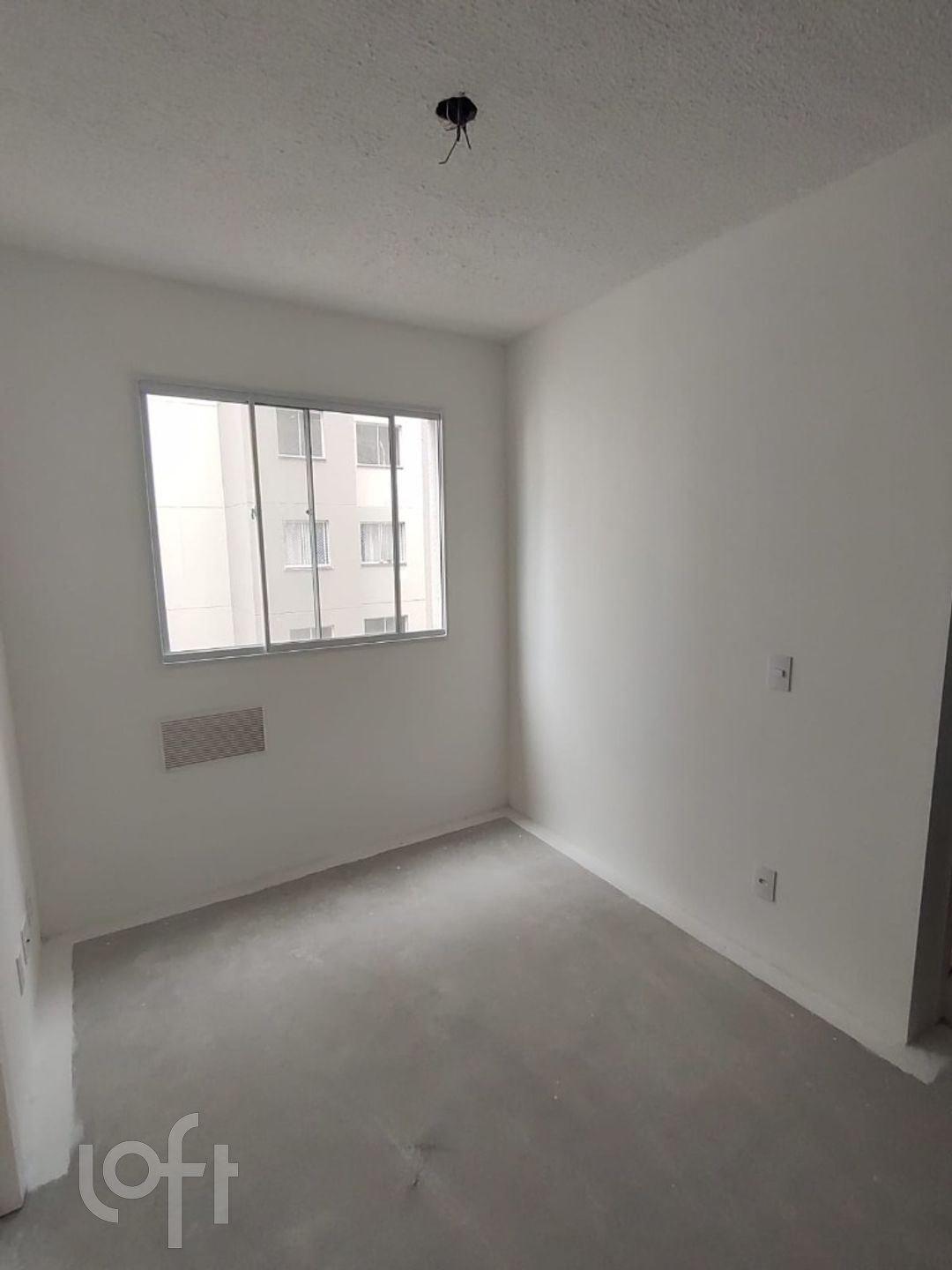 Apartamento à venda com 2 quartos, 37m² - Foto 5