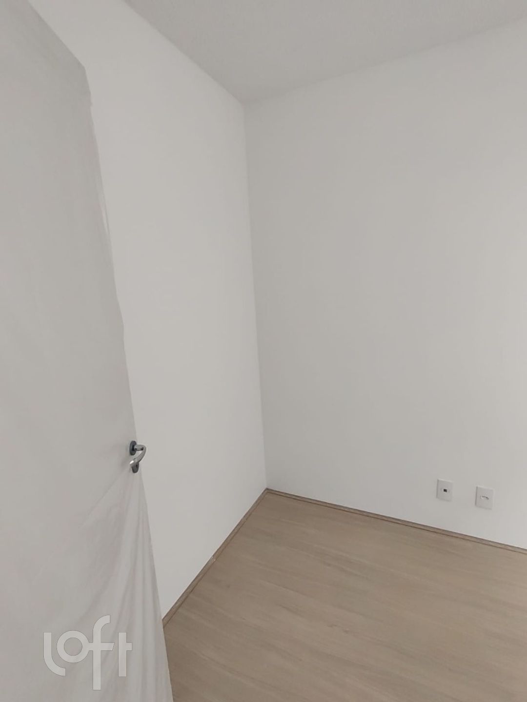 Apartamento à venda com 2 quartos, 37m² - Foto 12