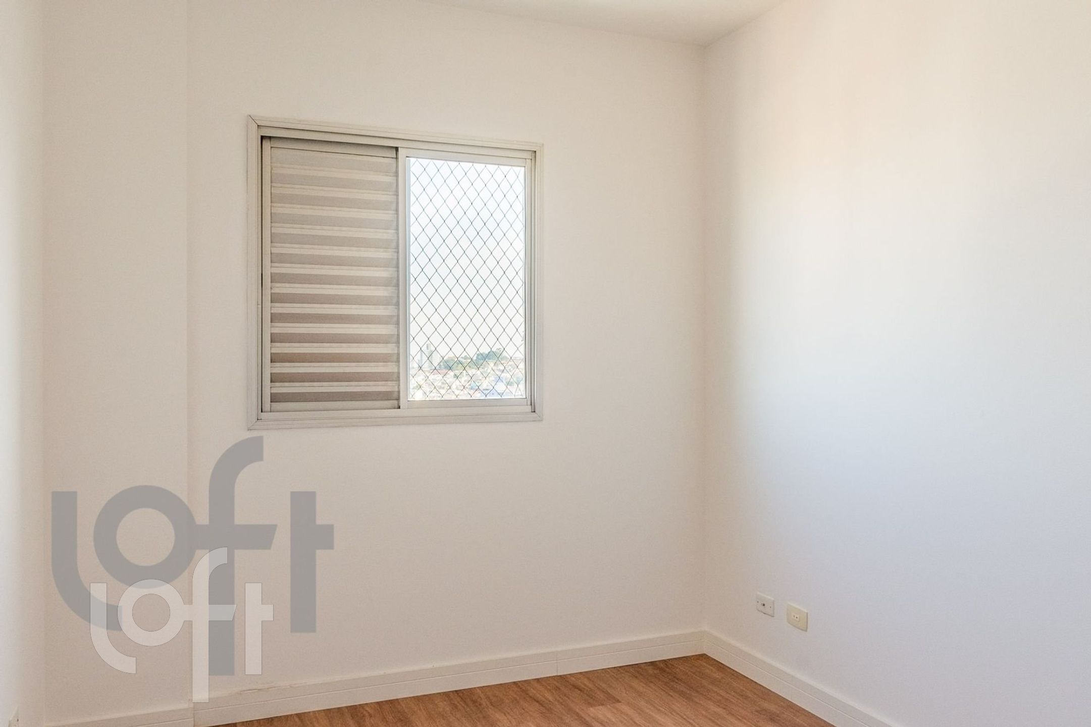 Apartamento à venda com 2 quartos, 82m² - Foto 4