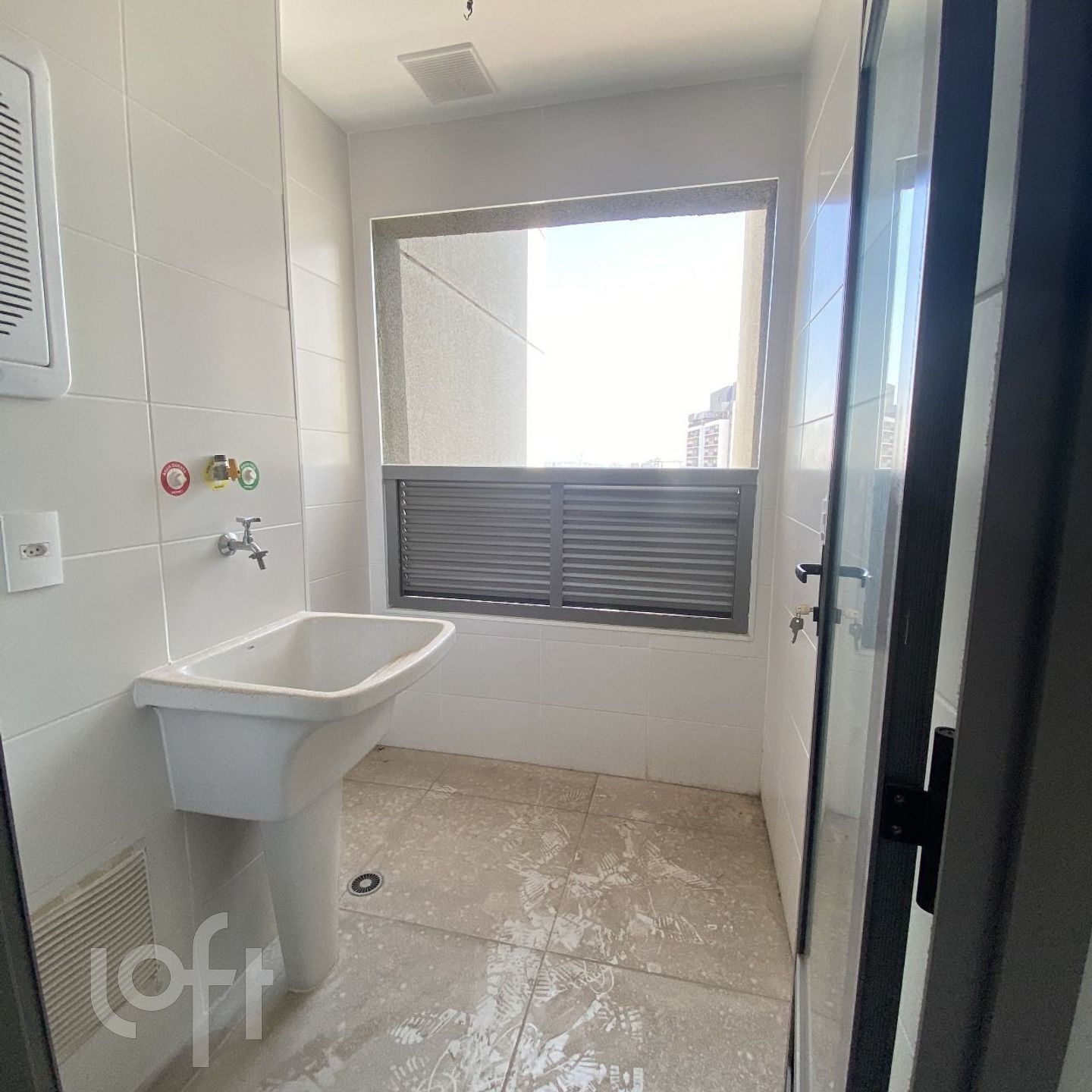 Apartamento à venda com 3 quartos, 79m² - Foto 11