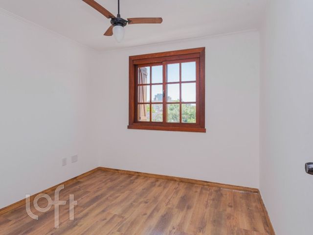 Apartamento com 190m², 3 dormitórios, 1 suíte, 2 vagas, Menino Deus em Porto Alegre