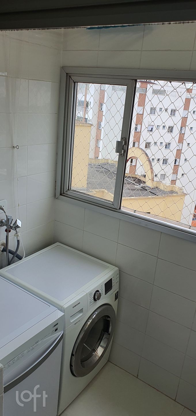 Apartamento à venda com 2 quartos, 64m² - Foto 24