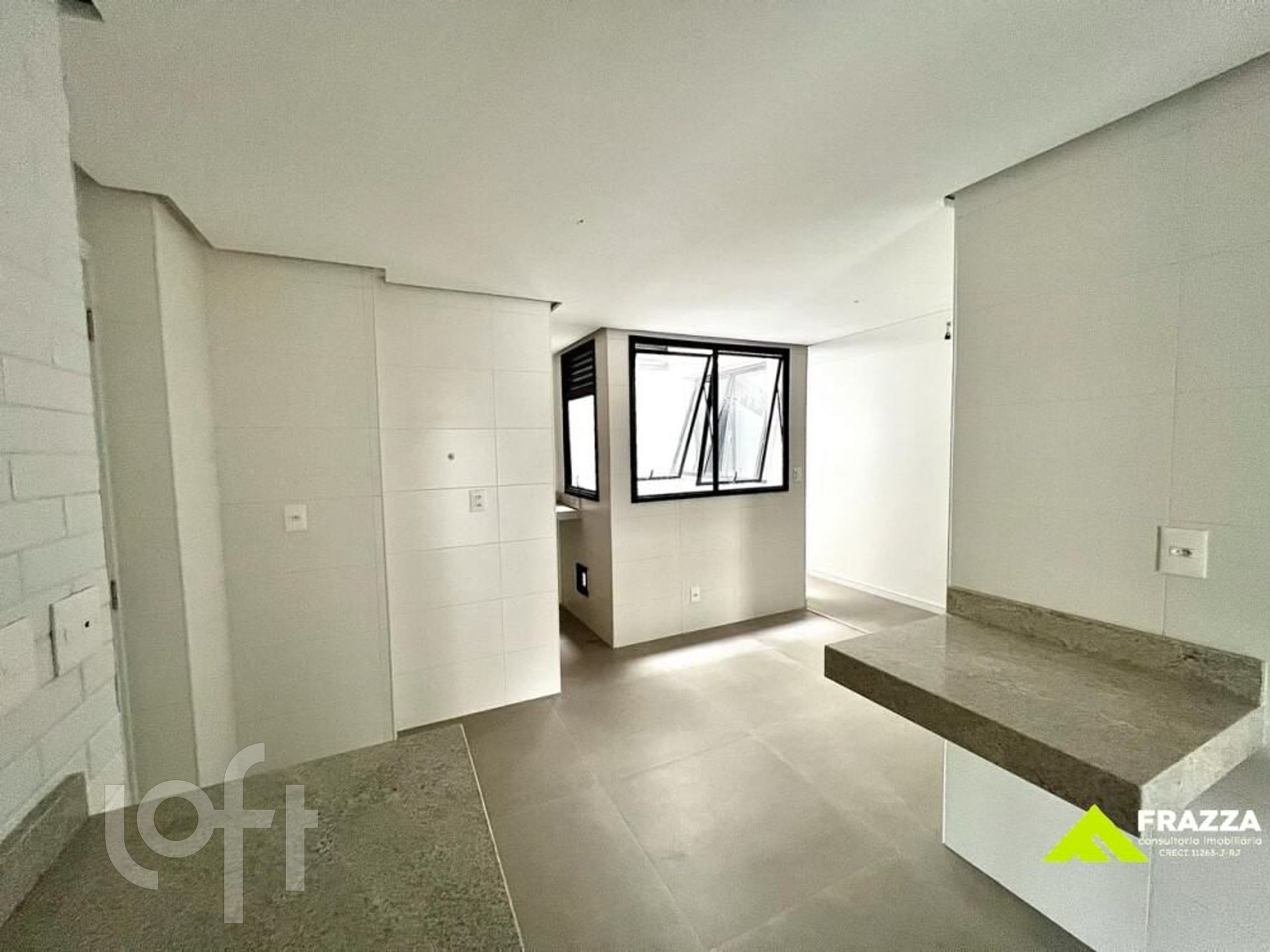 Apartamento à venda com 4 quartos, 152m² - Foto 15