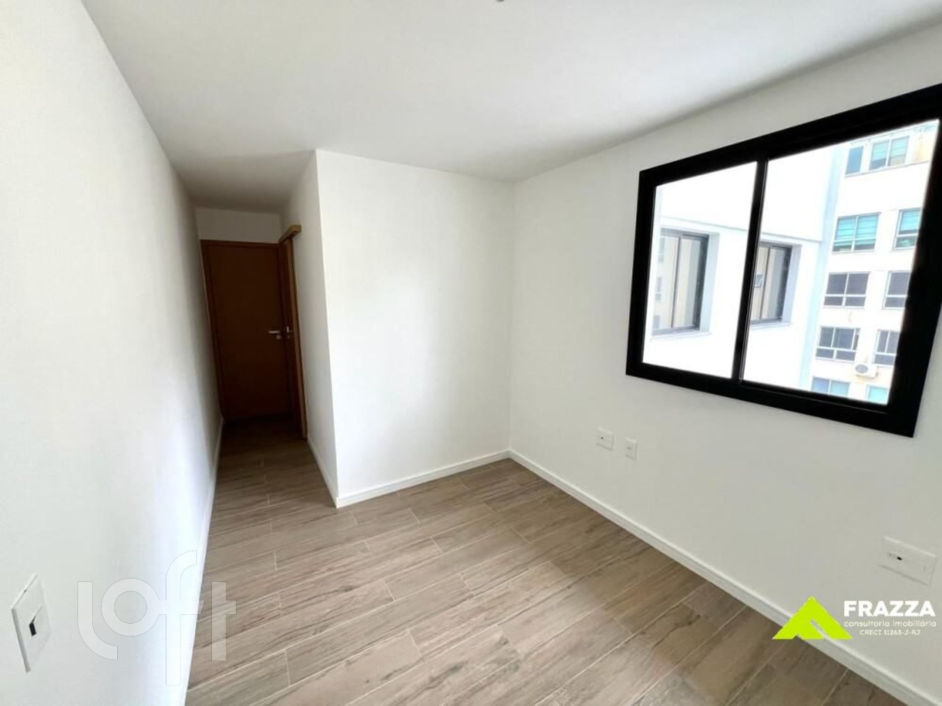 Apartamento à venda com 4 quartos, 152m² - Foto 11