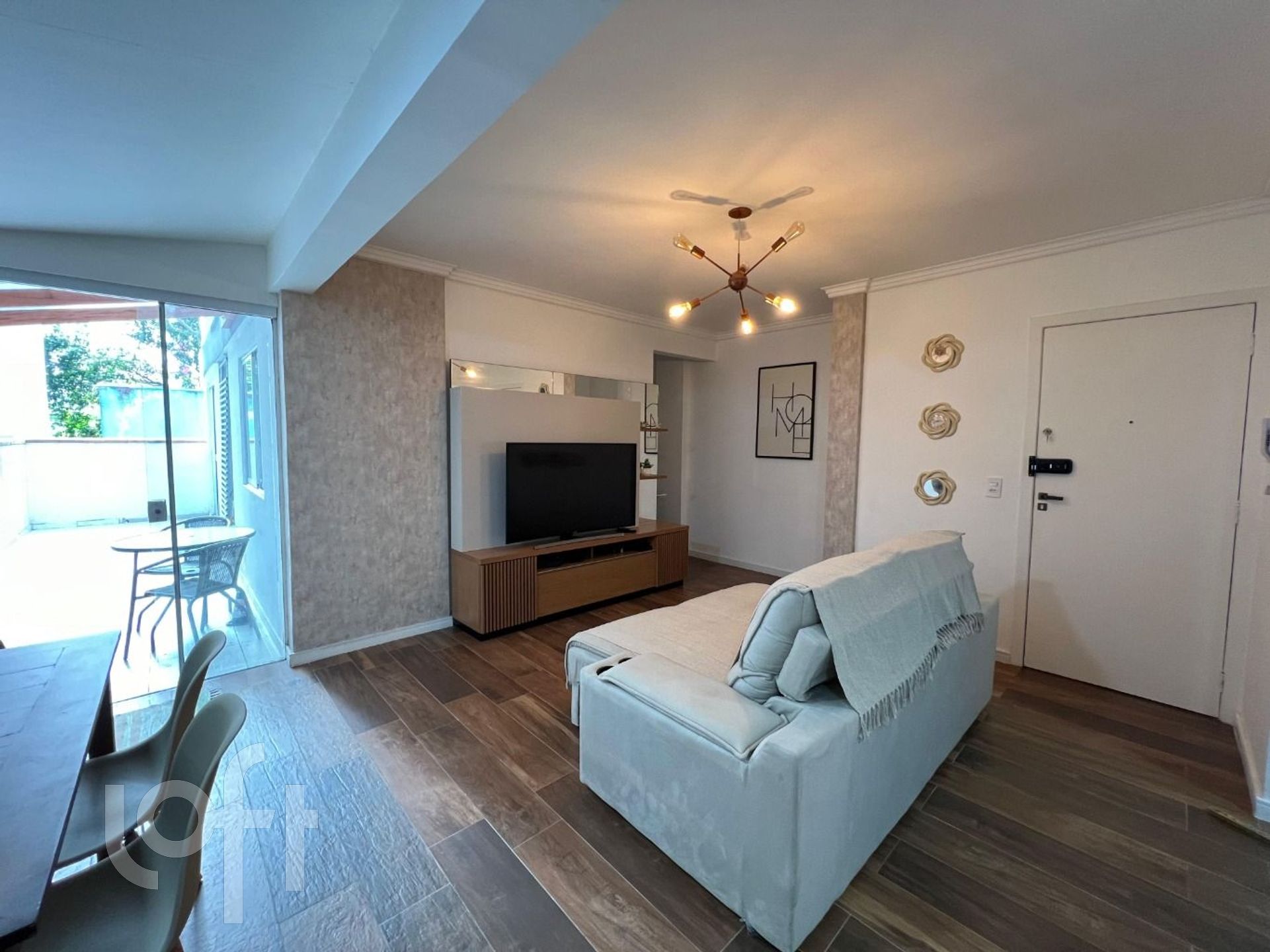 Apartamentos com 110m², 2 quartos, 1 suíte, 1 garagem, no bairro Centro em Balneário Camboriú