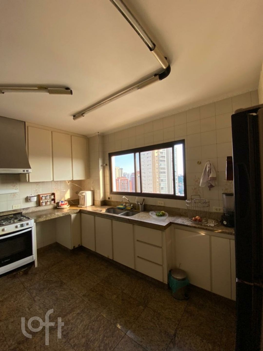 Apartamento à venda com 4 quartos, 275m² - Foto 26