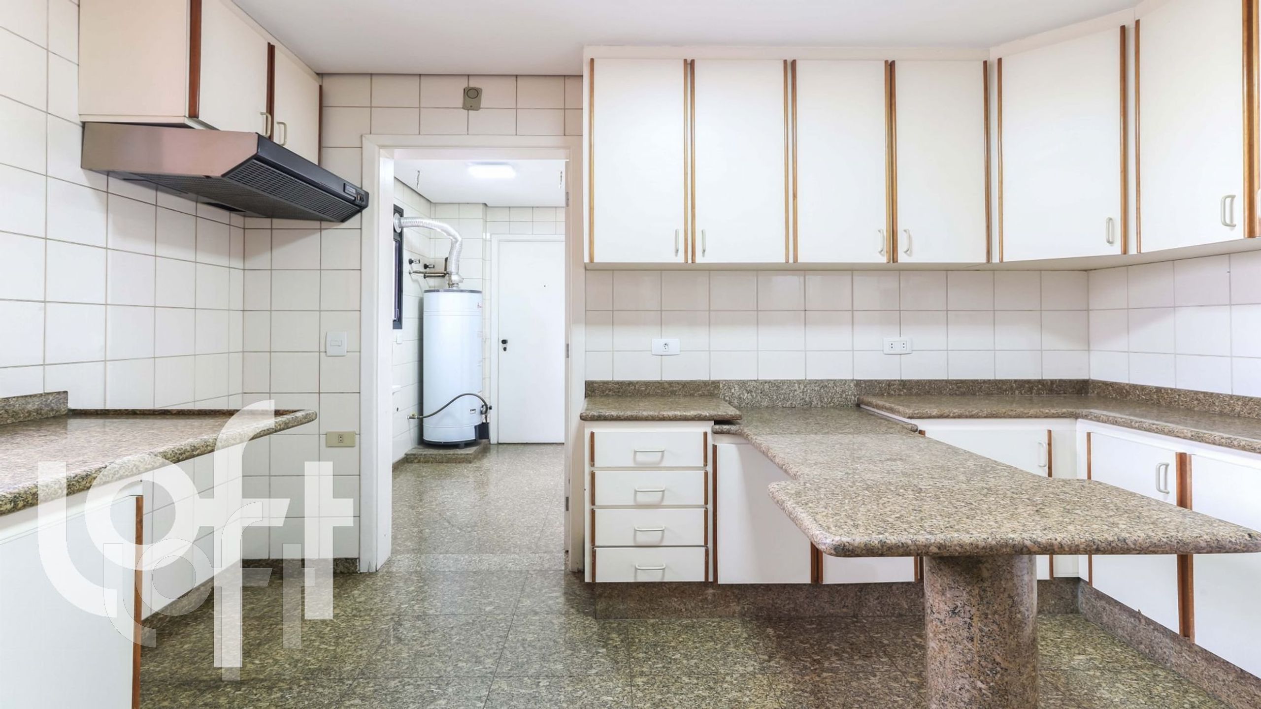 Apartamento à venda com 4 quartos, 270m² - Foto 32