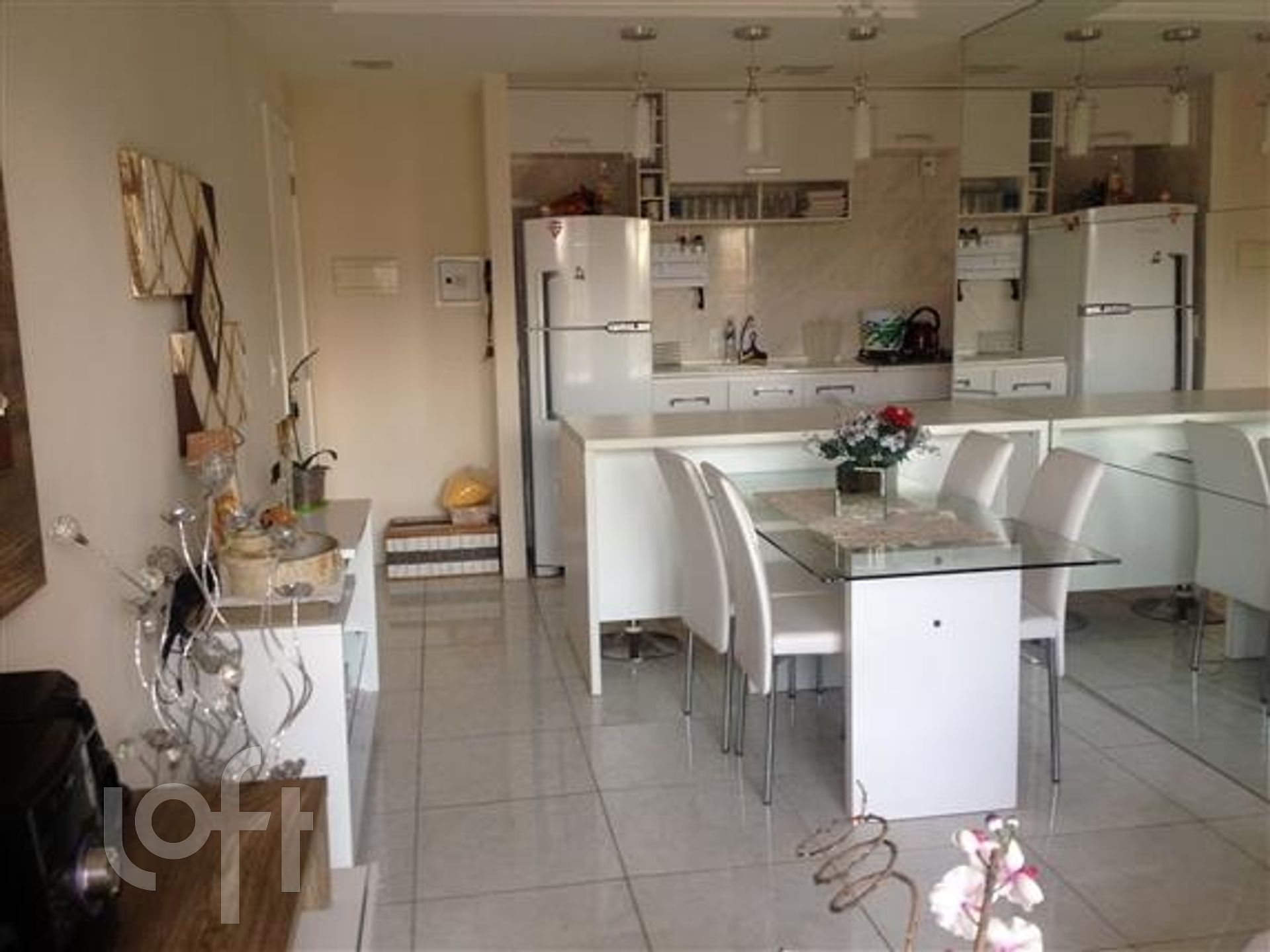 Apartamento à venda com 3 quartos, 63m² - Foto 1