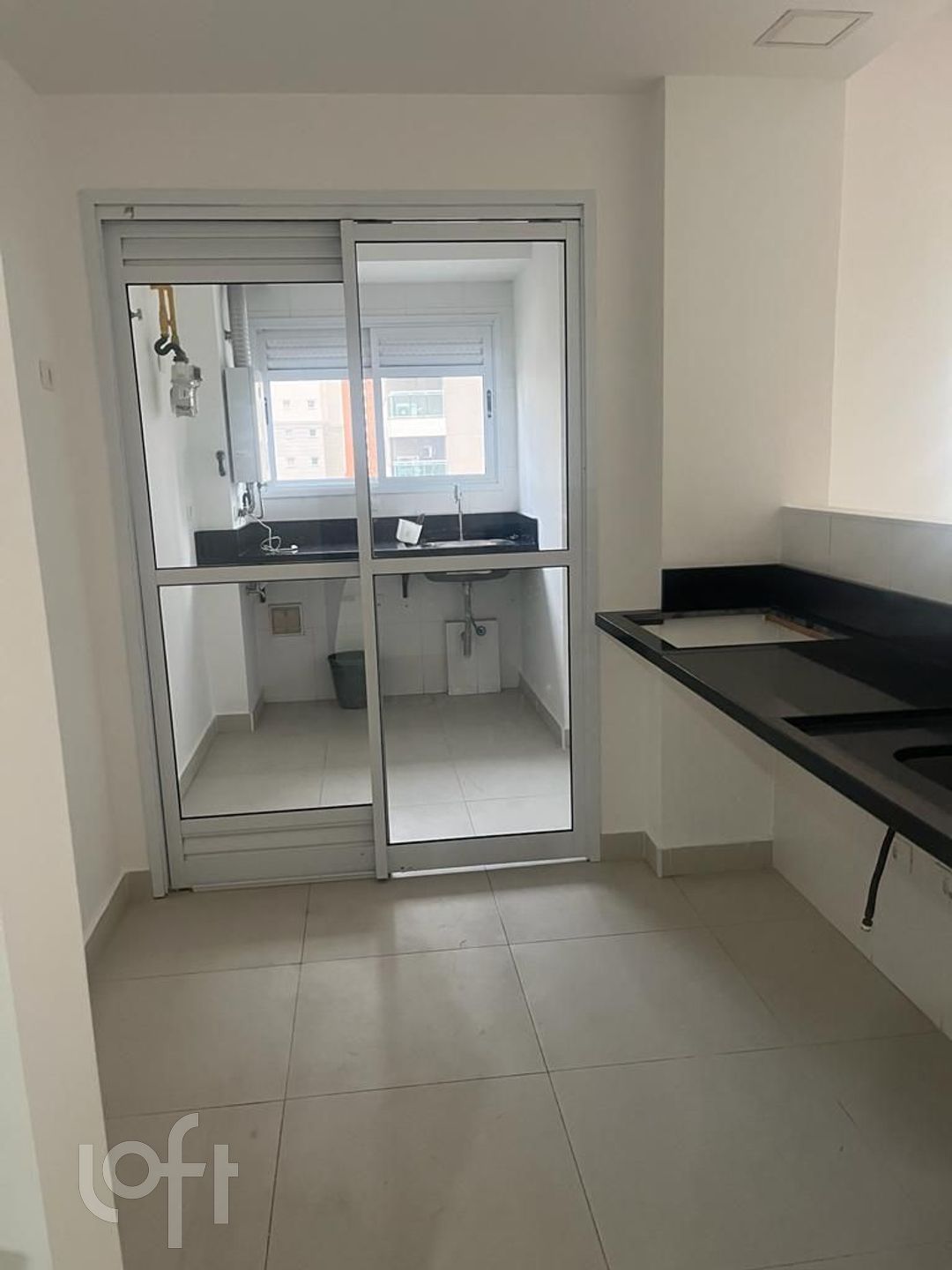 Apartamento à venda com 2 quartos, 72m² - Foto 5