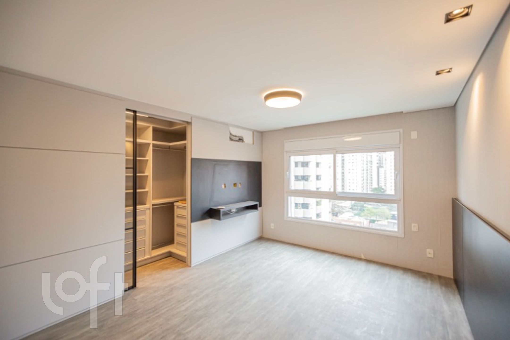 Apartamento à venda com 3 quartos, 190m² - Foto 19