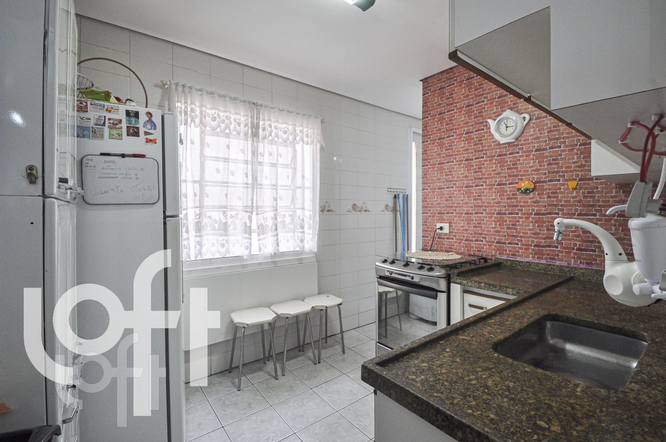 Apartamento à venda com 2 quartos, 60m² - Foto 16