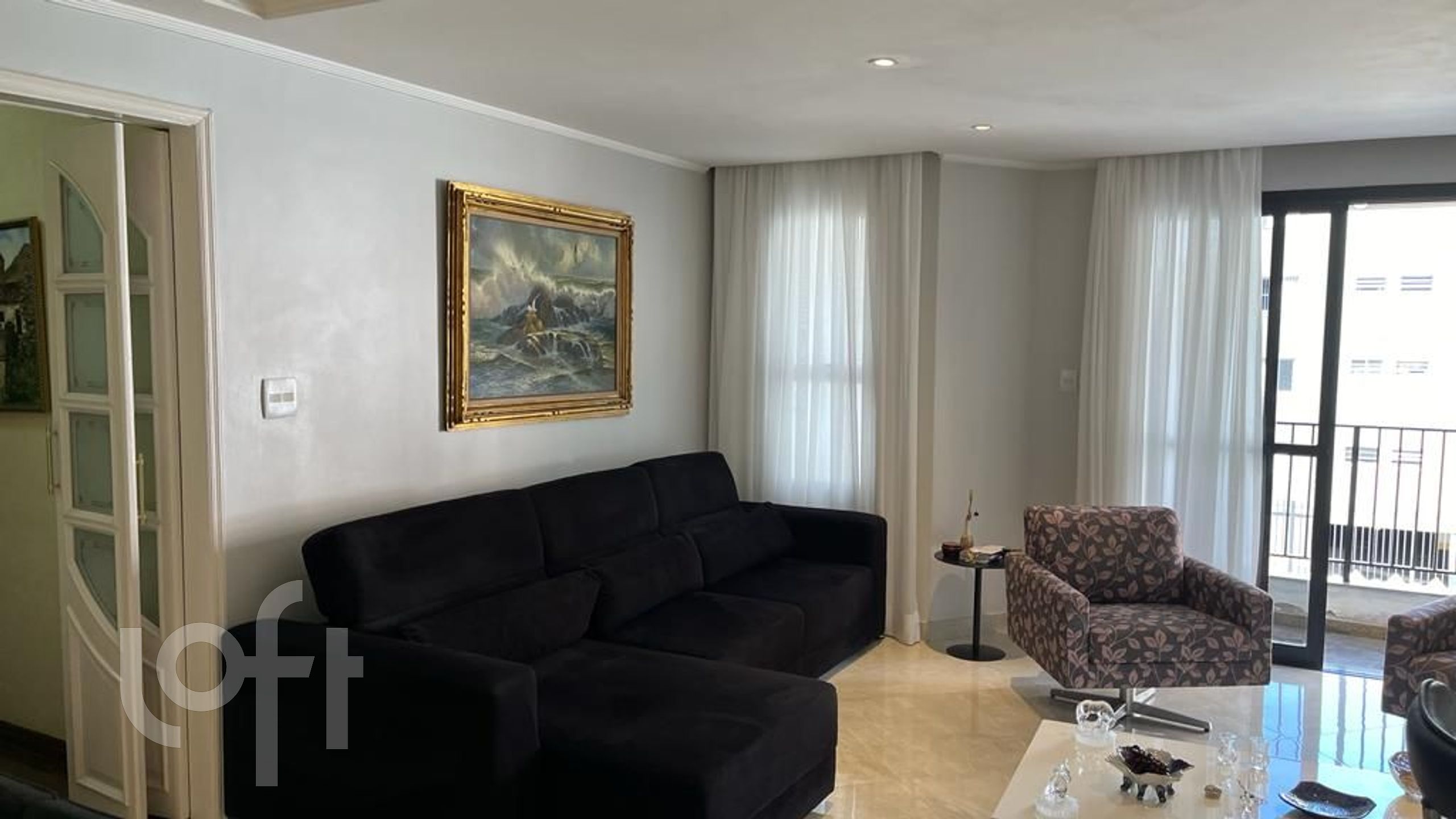 Apartamento à venda com 4 quartos, 146m² - Foto 1