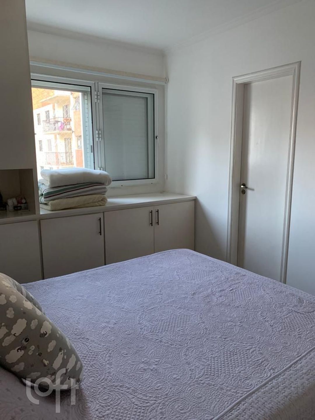 Apartamento à venda com 4 quartos, 133m² - Foto 1