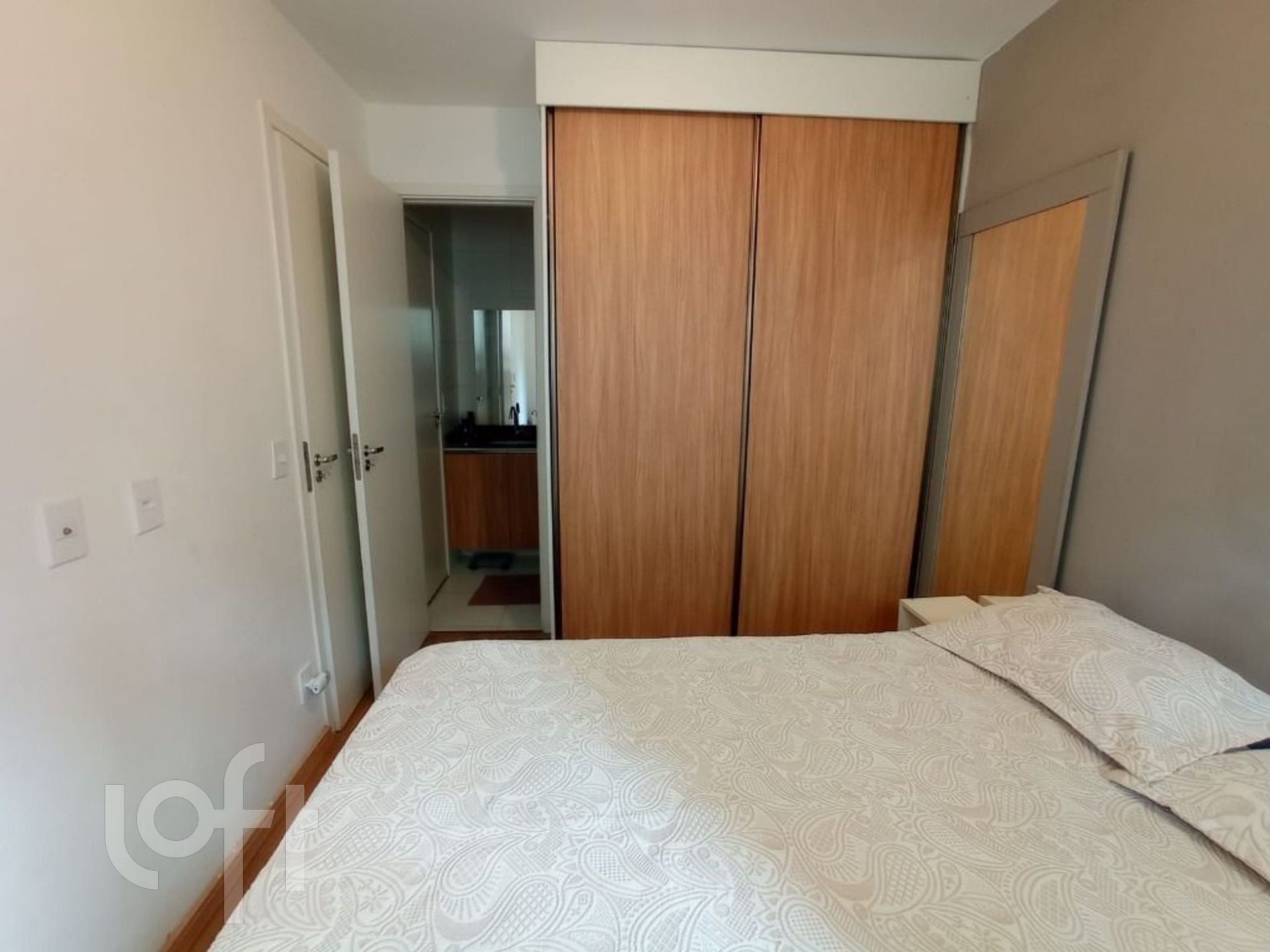 Apartamento à venda com 2 quartos, 37m² - Foto 6