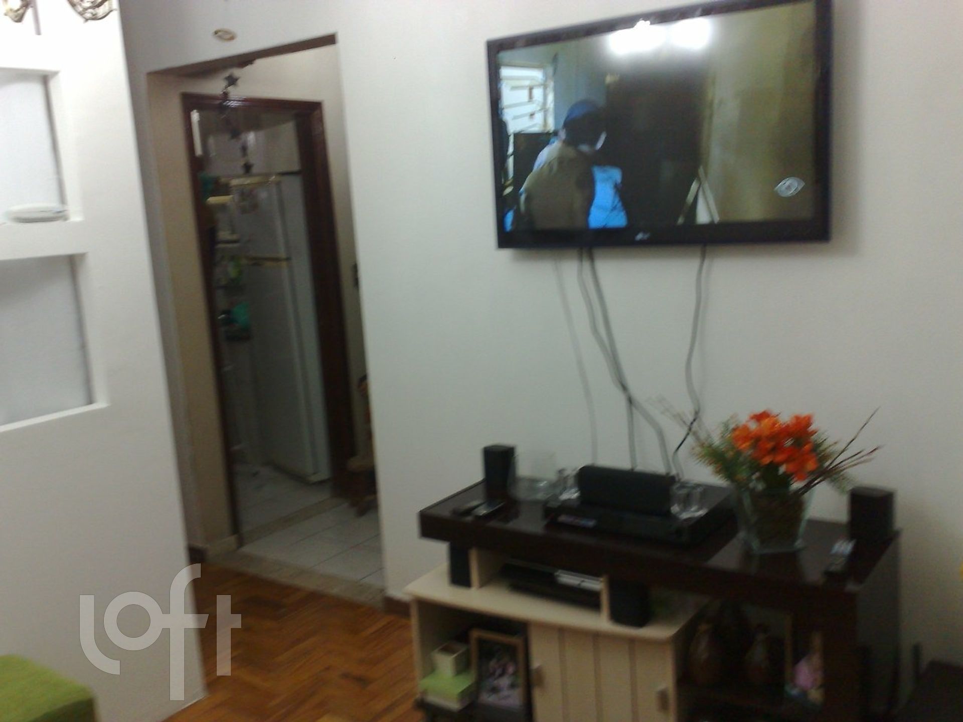 Apartamento à venda com 1 quarto, 42m² - Foto 7