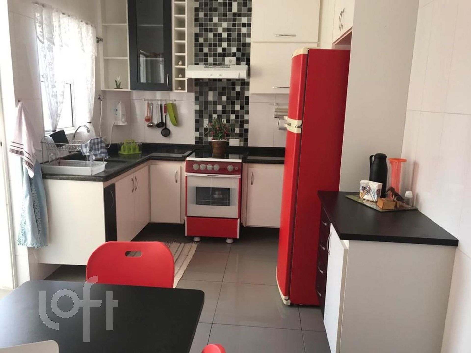 Apartamento à venda com 2 quartos, 80m² - Foto 3