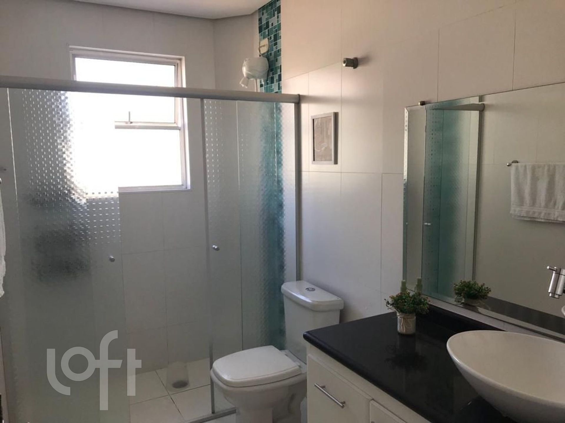 Apartamento à venda com 2 quartos, 80m² - Foto 2