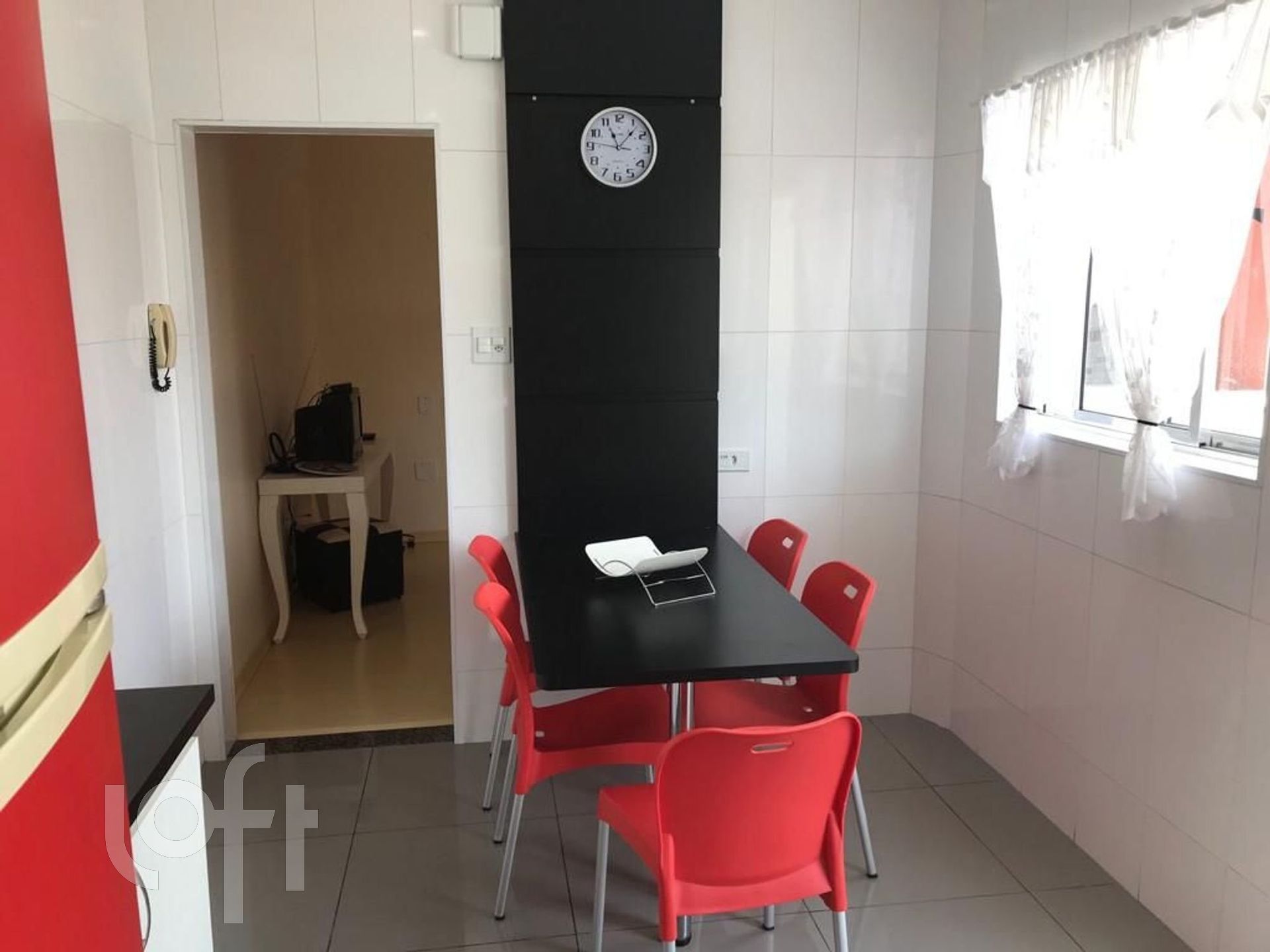 Apartamento à venda com 2 quartos, 80m² - Foto 4