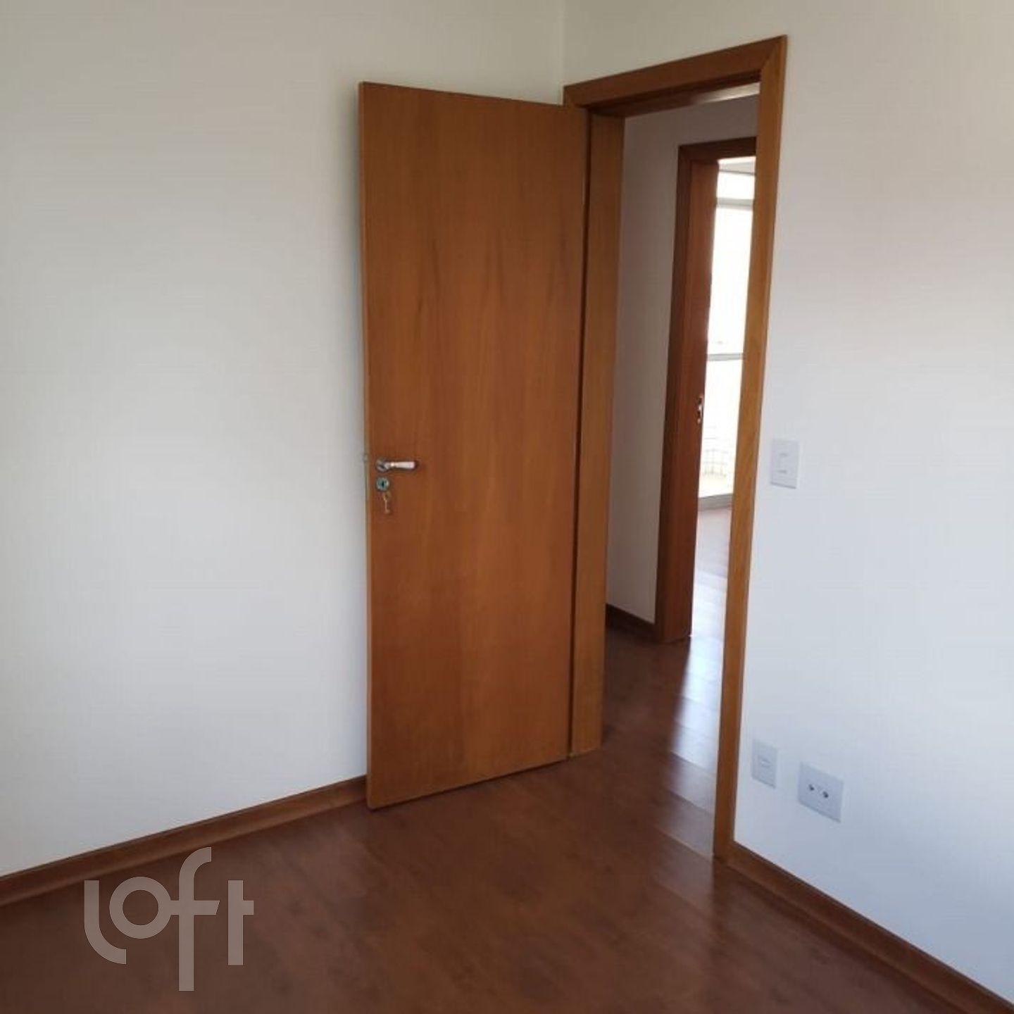 Apartamento à venda com 3 quartos, 135m² - Foto 19