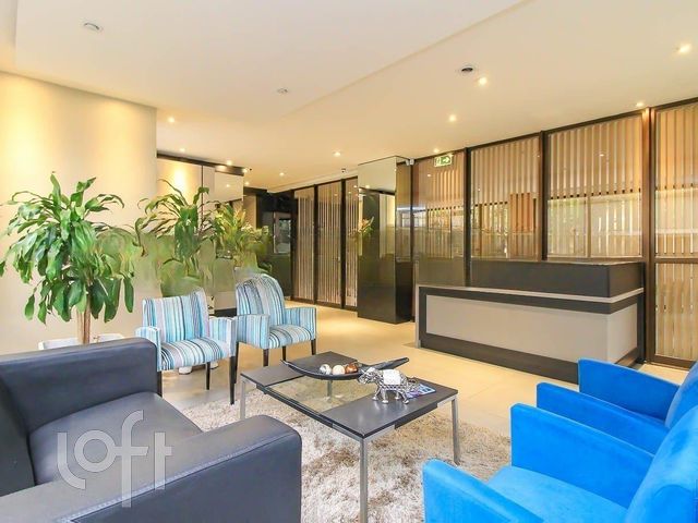 Apartamento com 188m², 3 dormitórios, 1 suíte, 2 vagas, Petrópolis em Porto Alegre